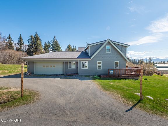 2nd image of 4006 Mullikin St