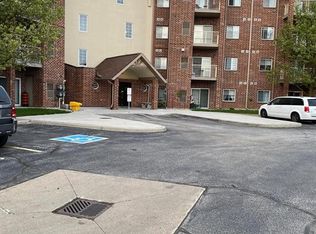 3160 Wildwood Dr #415, Windsor, ON N8R 2K8