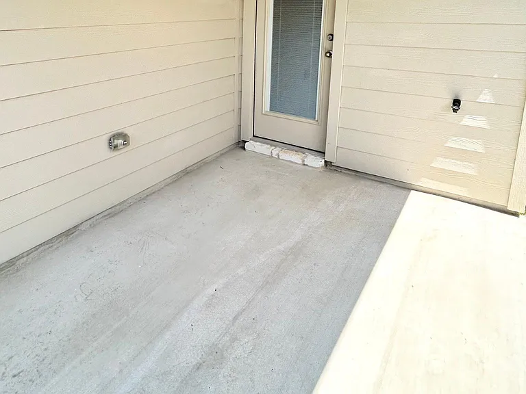 915 Toledo Bend Dr — Photo 20