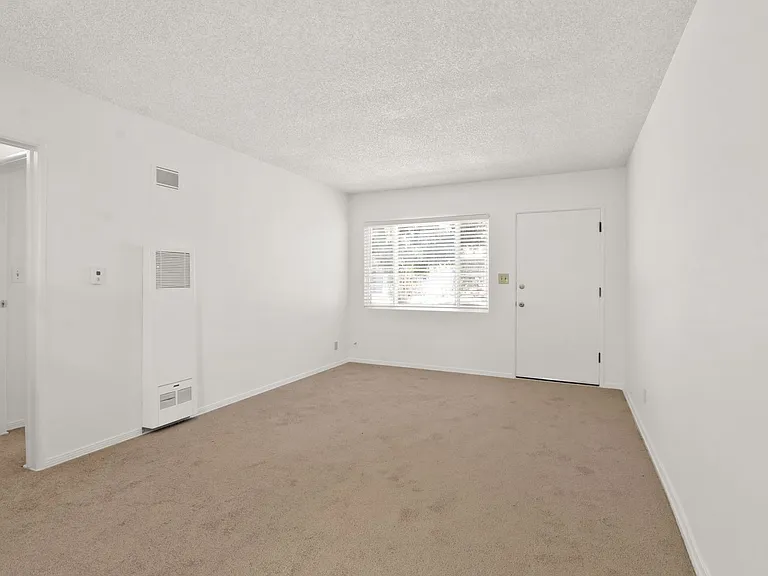 736 N. Euclid Street — Photo 7