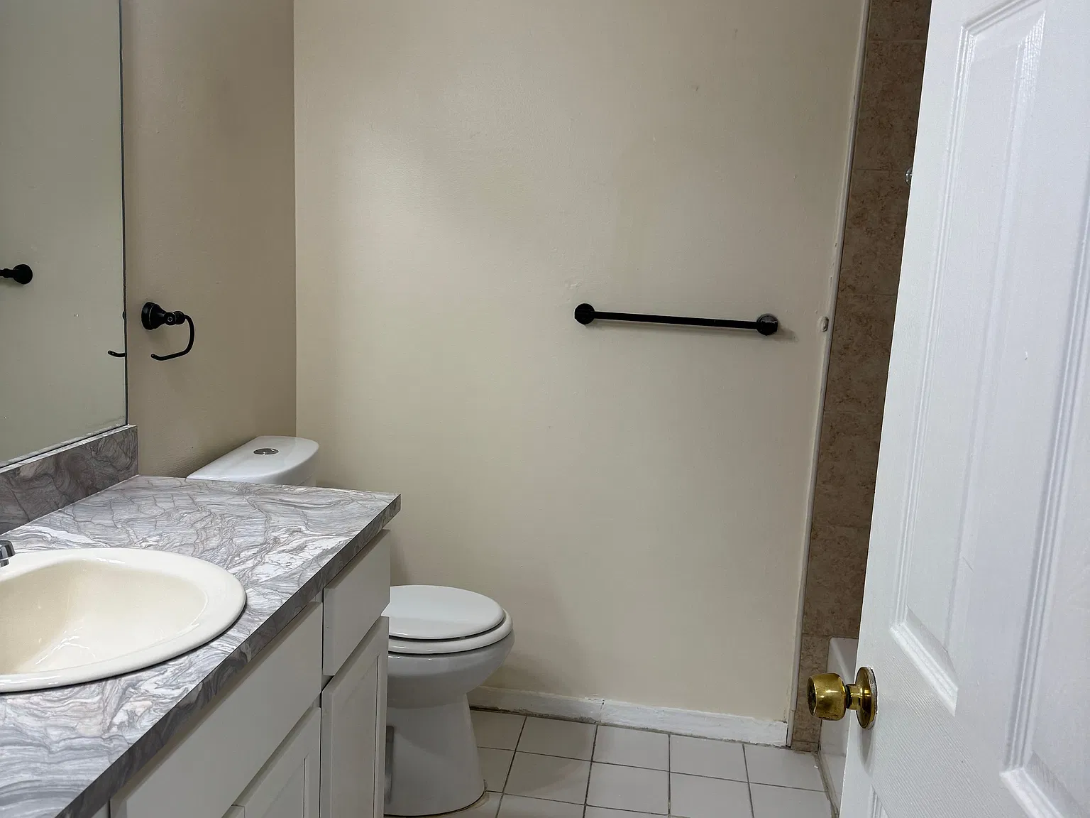 1 bed, 750 sqft, $950 — Photo 1