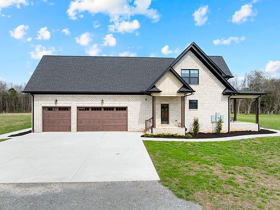 3rd image of 8346 Midland Rd