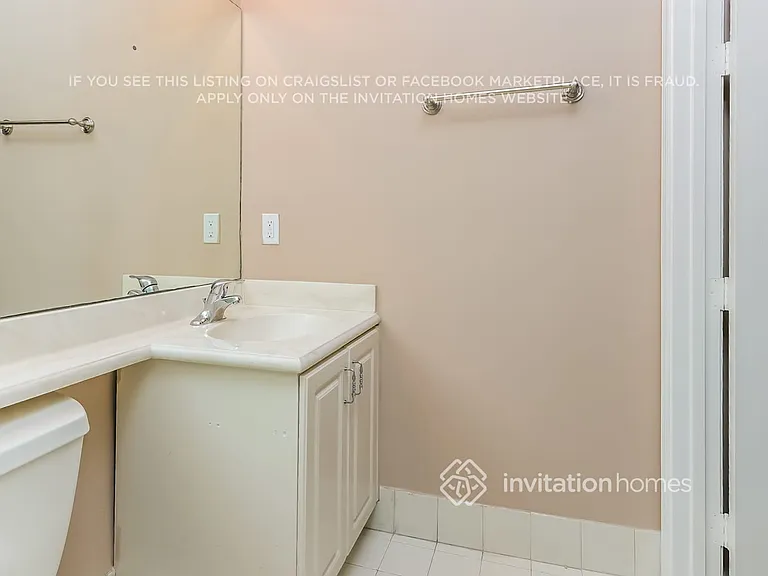 1334 Piazza Pitti — Photo 15