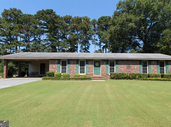 8 Ridgehaven Dr, Rome, GA 30165