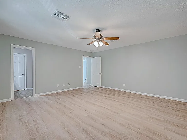 8110 Bent Oak Ln — Photo 36