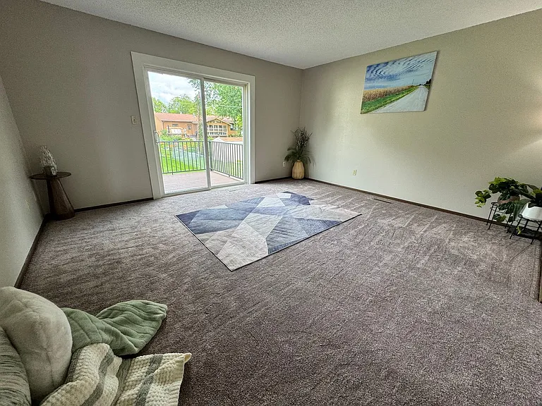 1815 Alden Ave — Photo 12