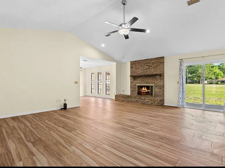 225 NW Mallard Pl — Photo 20