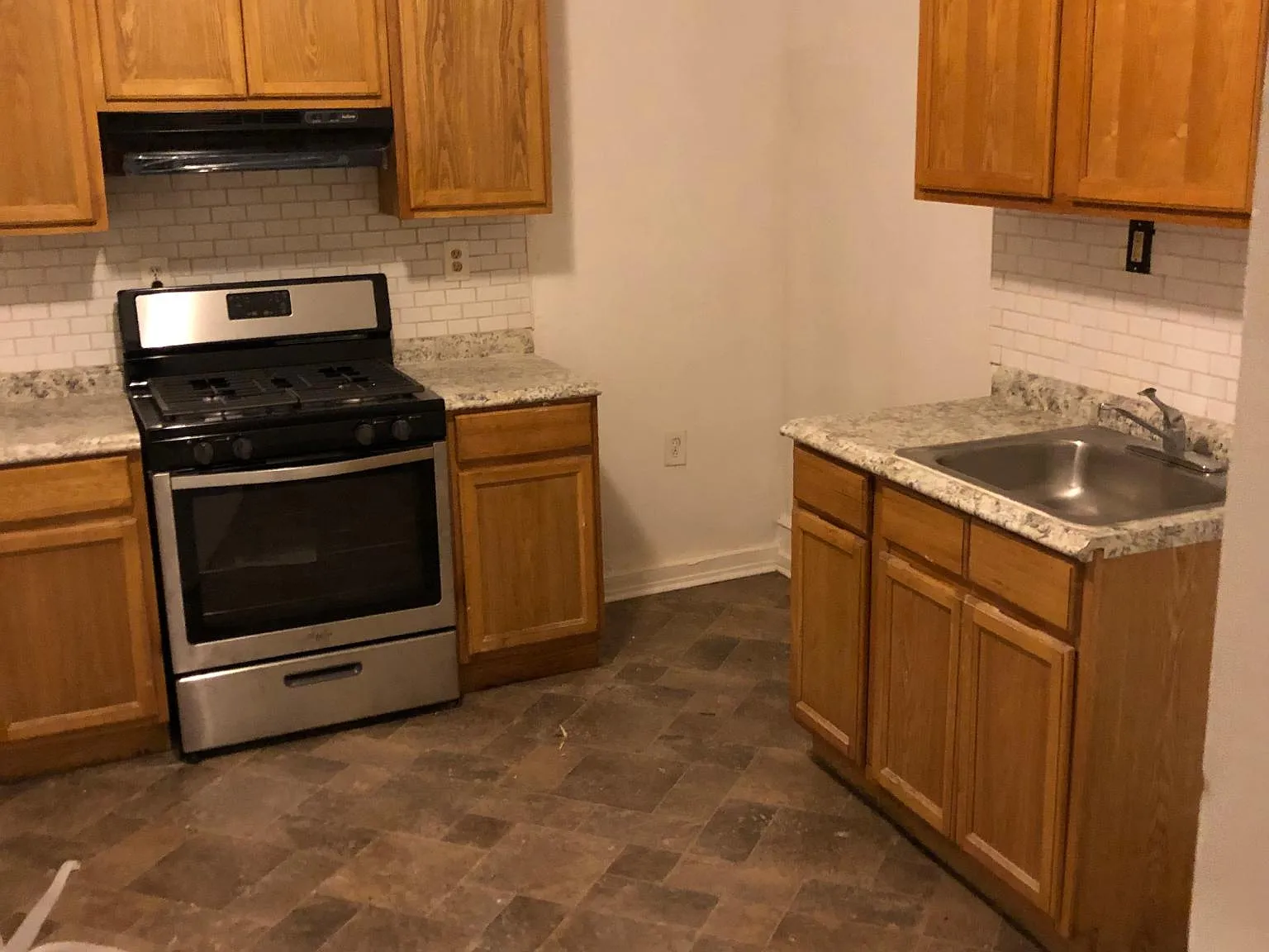 1 bed, $1,100 — Photo 3