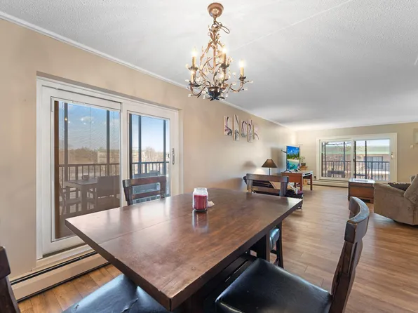 10521 Cedar Lake Rd APT 501, Minnetonka, MN 55305