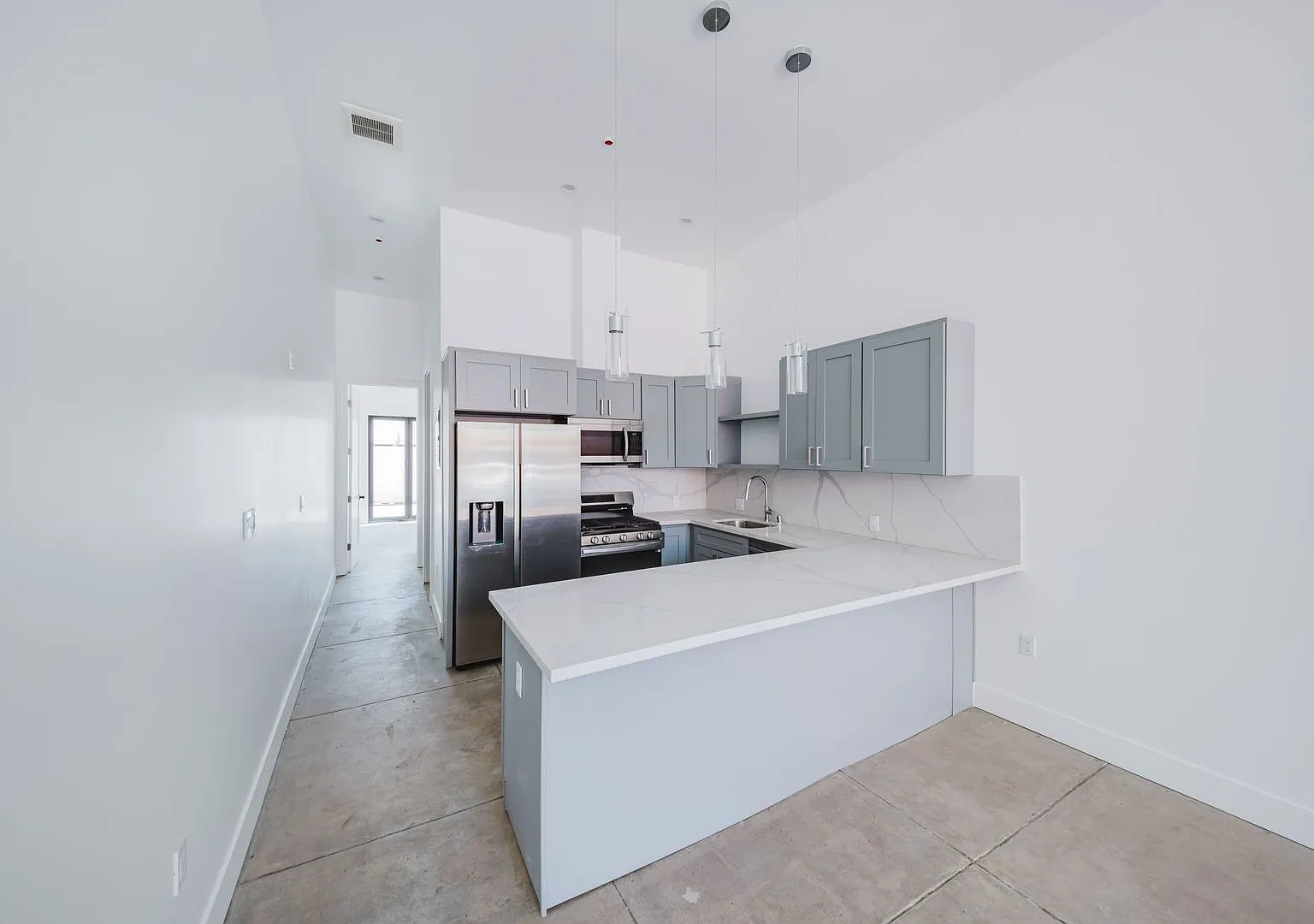 MC 7764 Santa Monica Properties, LLC — Photo 1