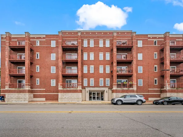 6238 26th St Unit 202, Berwyn, IL 60402
