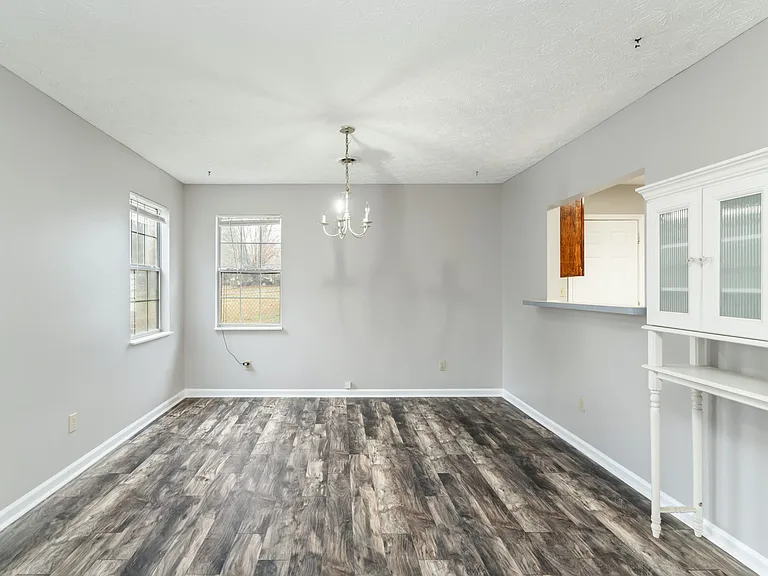 2603 Louise Ave — Photo 6