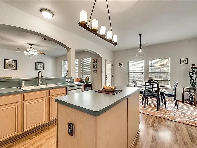 4417 Scenic Dr — Photo 8