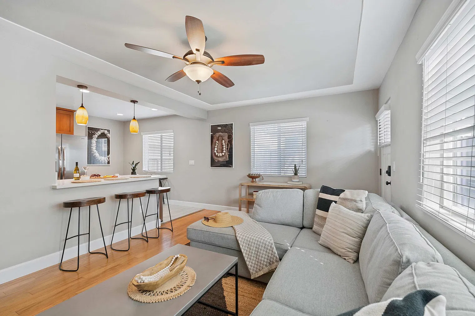 2 bed, 1.0 bath, 505 sqft, $5,827 — Photo 2