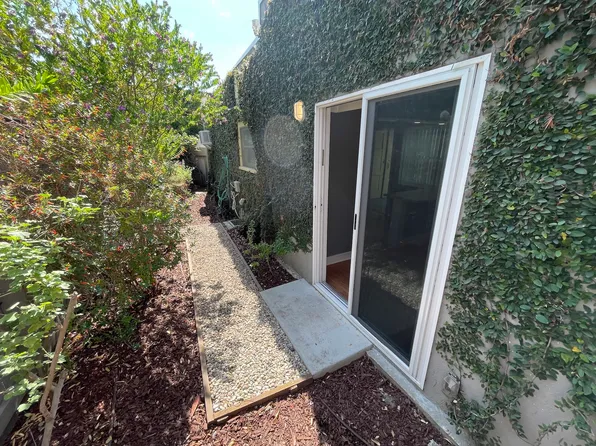 (undisclosed Address), Culver City, CA 90232