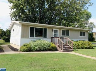 220 Andover Rd, Hoyt Lakes, MN 55750