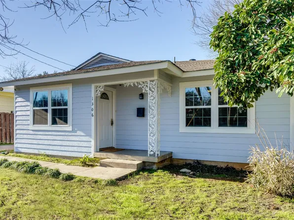 1306 Odd St, Fort Worth, TX 76164