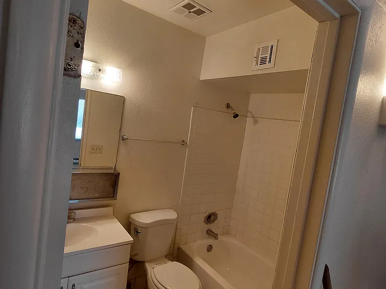 1301 E Drexel Rd #103 — Photo 10