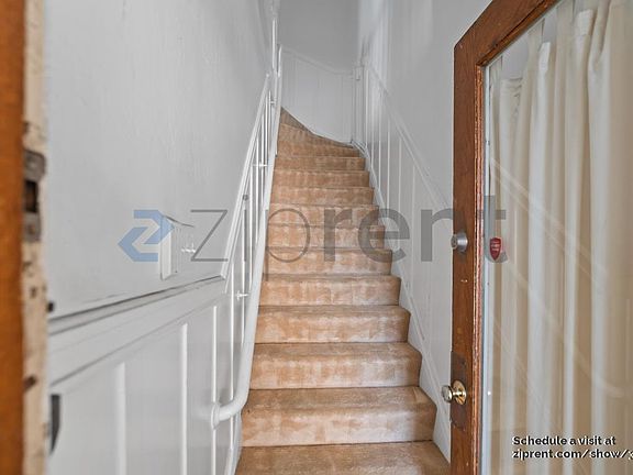 5th image of 757 Filbert St