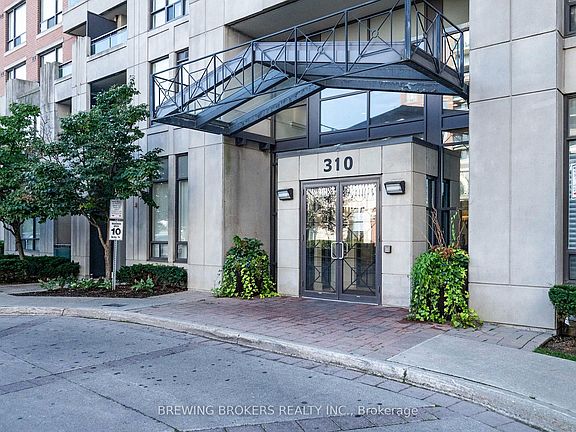 3rd image of 310 Red Maple Rd #302