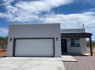 1817 Via Nueva Zelandia, Rio Rico, AZ 85648