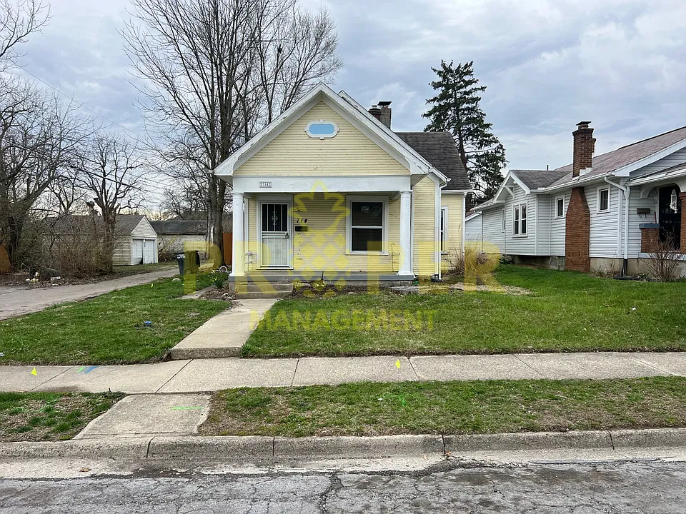 714 Uhrig Ave