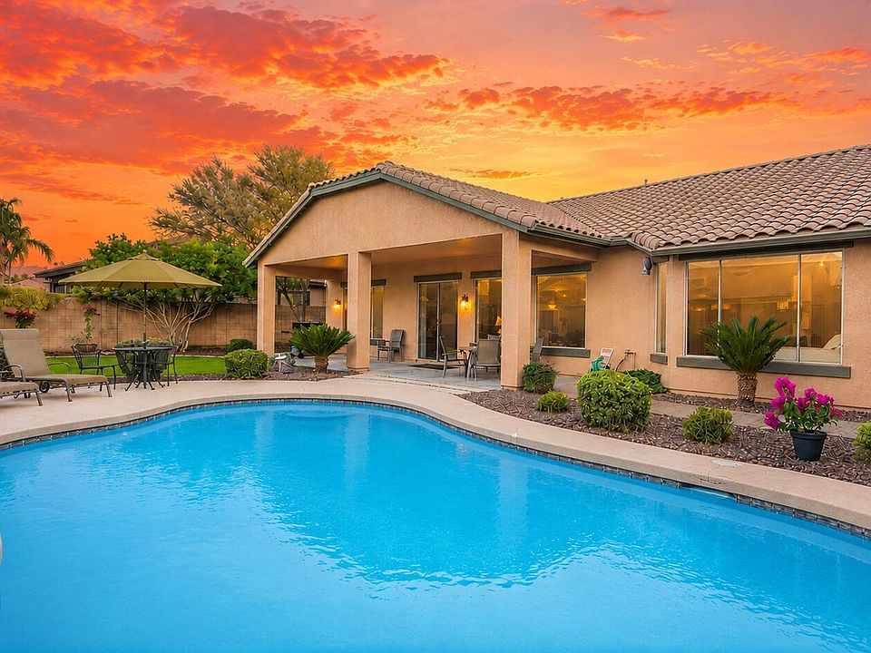 1st image of 4424 E Palmdale Lane