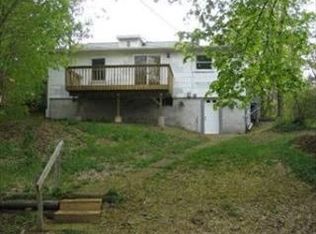 409 Vassar Rd, Poughkeepsie, NY 12603