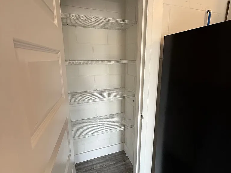 626 Power St — Photo 10