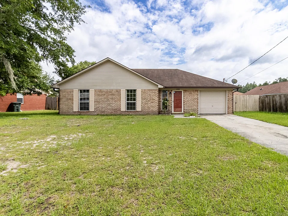 1103 Ballard Dr