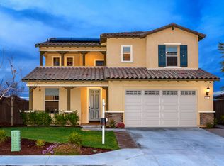 504 Machado Way, Vista, CA 92083