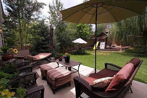 10717_addison_ct_MLS_HID677988_ROOMpatio.jpg