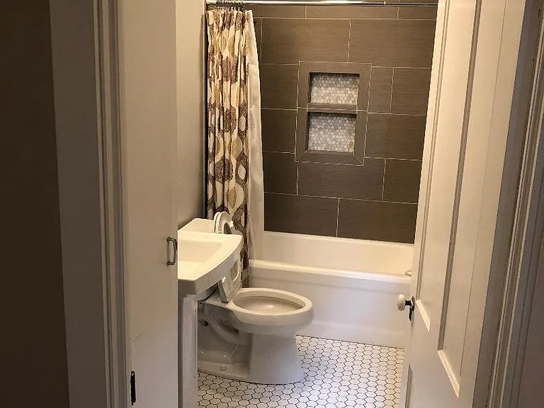 16 E Lincoln Ave #2A — Photo 7