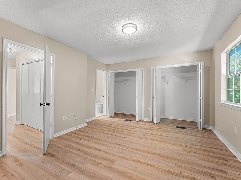 648 Virginia Oak Ct — Photo 38