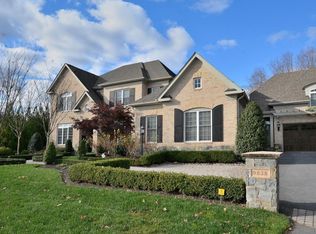 9838 Corsini Ct, Vienna, VA 22182