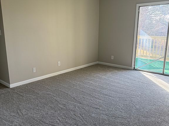 4th image of 440 Myrtle Greens Dr APT C