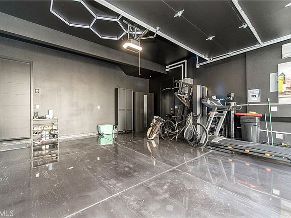 4th image of 131 Reyes Aly