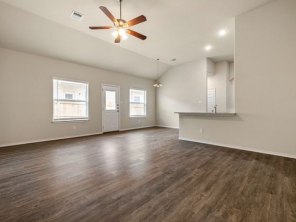 4th image of 9211 One Canyon Bnd