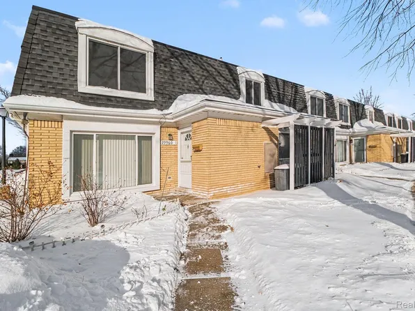 29960 City Center Dr APT 1, Warren, MI 48093