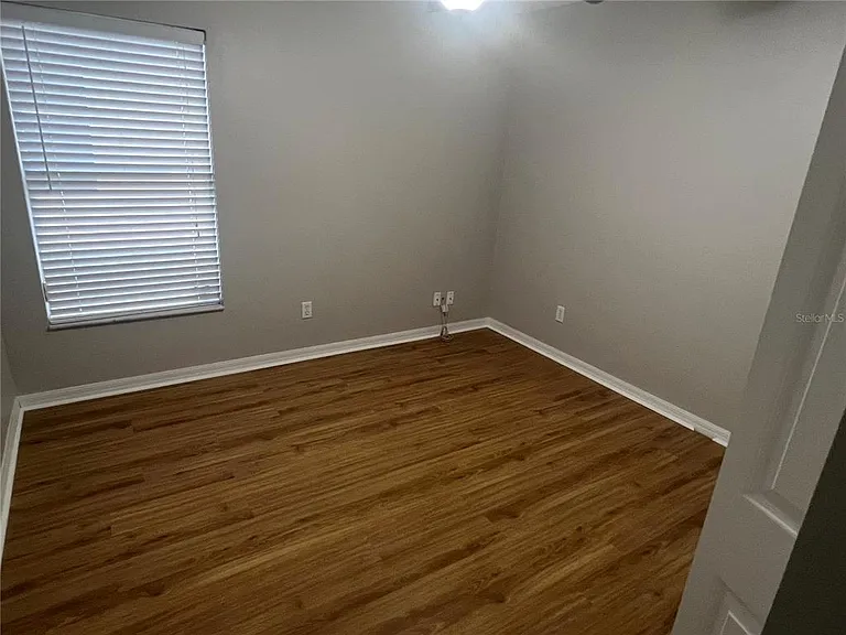 1063 Bluegrass Dr — Photo 16