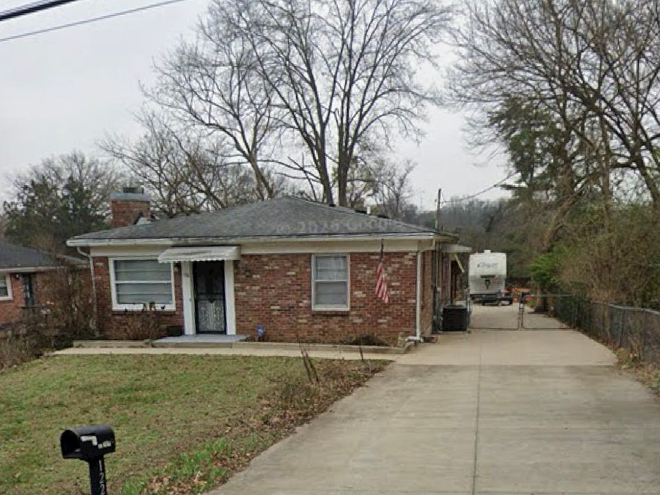 1st image of 1228 McAlpine Ave