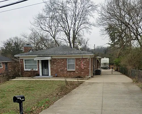 1228 McAlpine Ave Photo 1