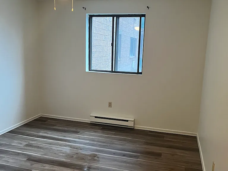 152 Thorold Rd #305 — Photo 7