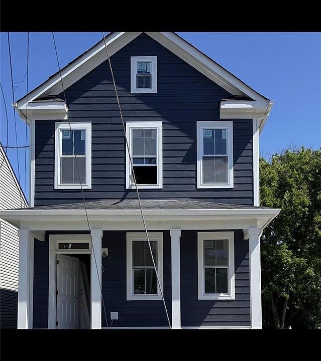 1st image of 976 Goochland St