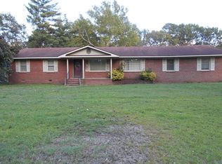 239 Durham Lake Rd, Dudley, NC 28333