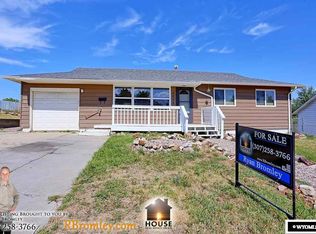 3044 N Sinclair Pl, Casper, WY 82609
