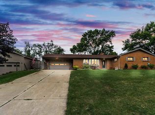 2568 Dorvin Dr, Jackson, MI 49201