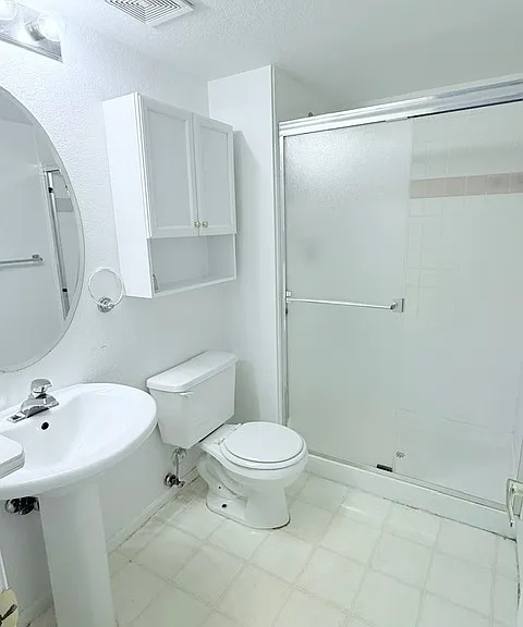 2905 Neil Dr #14 — Photo 21