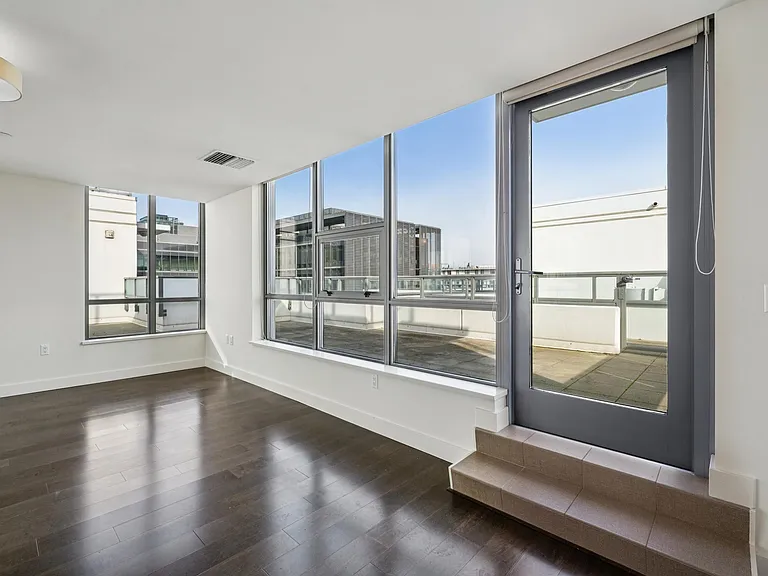 435 China Basin St #626 — Photo 22