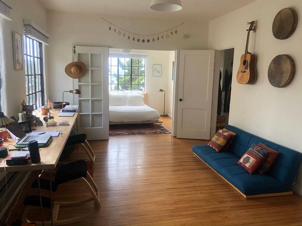 1st image of 1765 Oxford St #5